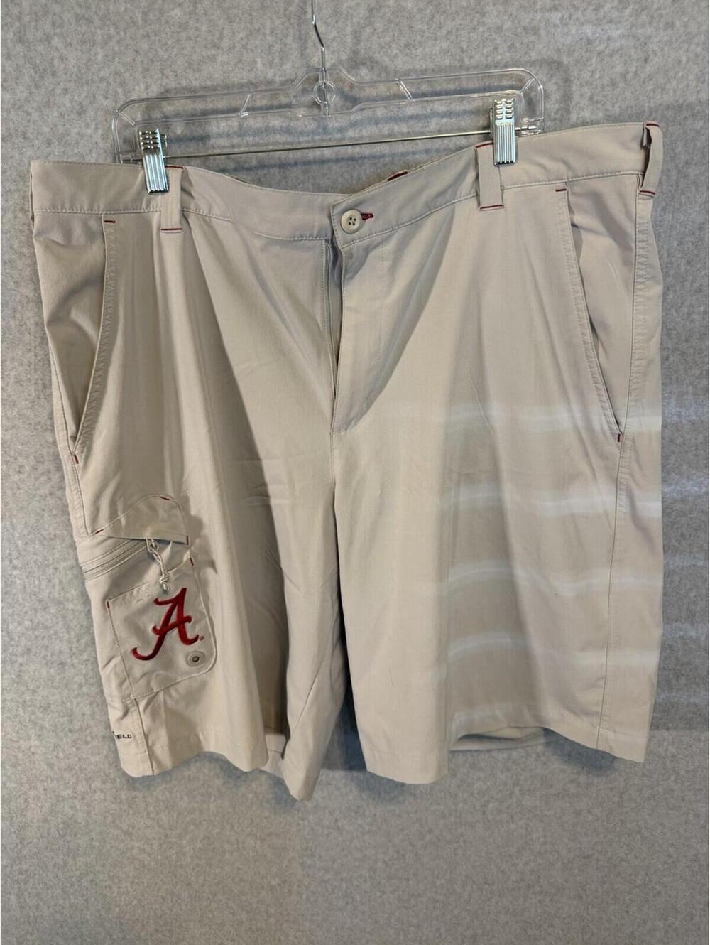 COLUMBIA PFG Texas Alabama Men's 40 Gray Performance Omni Shield 10" Shorts